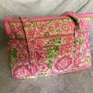 Retired Vera Bradley pedal pink large bag tote Excellent pre owned condition